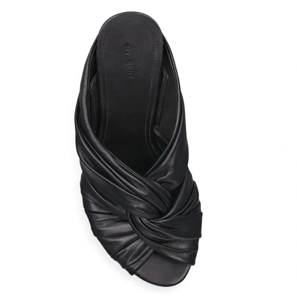 Givenchy heels 40